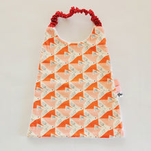 Charger l'image dans la galerie, Les bavoirs : Cantine