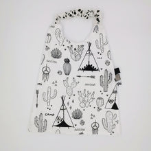 Charger l'image dans la galerie, Les bavoirs : Cantine