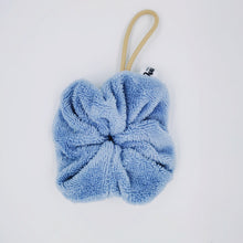 Charger l'image dans la galerie, Les fleurs de douche