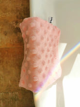 Charger l'image dans la galerie, Les gants démaquillants