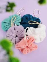 Charger l'image dans la galerie, Les fleurs de douche