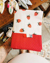 Charger l'image dans la galerie, Les protèges carnets de santé