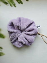 Charger l'image dans la galerie, Les fleurs de douche
